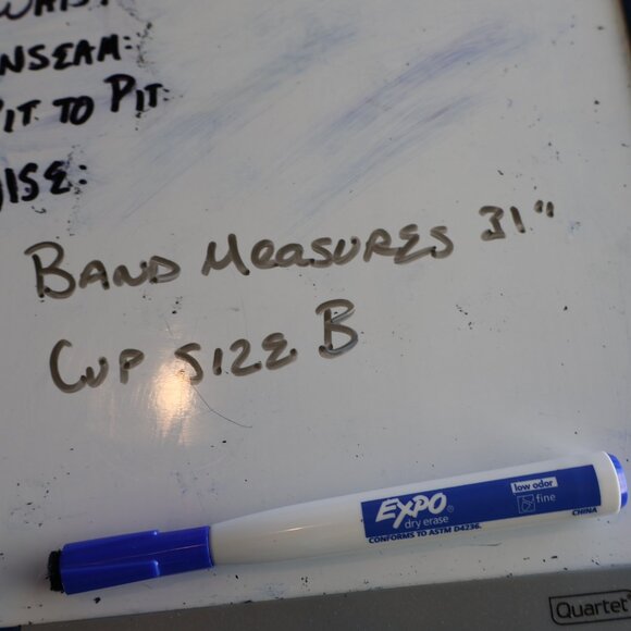 Red Lace Bra - Picture 5 of 5